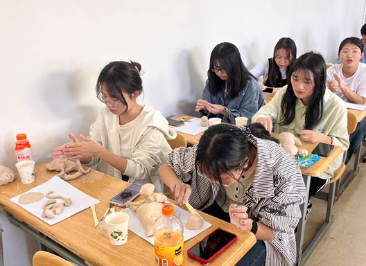 图示, 示意图
中度可信度描述已自动生成:ver1